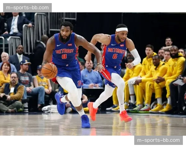 雄鹿中期交易后防守体系面临重塑，新援迪昂进攻丰富但护框存疑